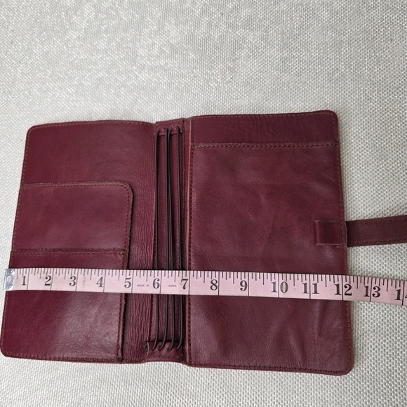 Planner Perfect Burgundy Leather Travelers Notebook - B6 Size - Picture 11 of 11